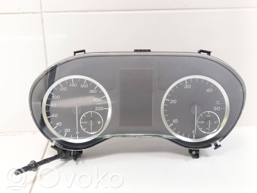 Mercedes-Benz Vito Viano W447 Licznik / Prędkościomierz