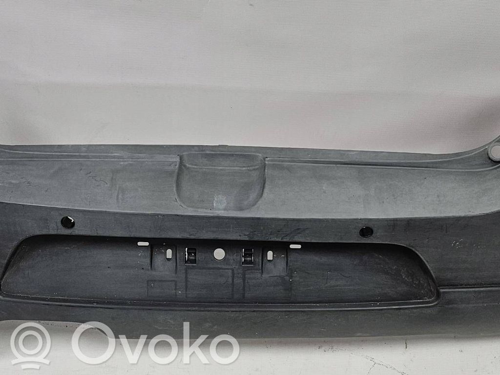 Renault Clio III Pare-chocs 