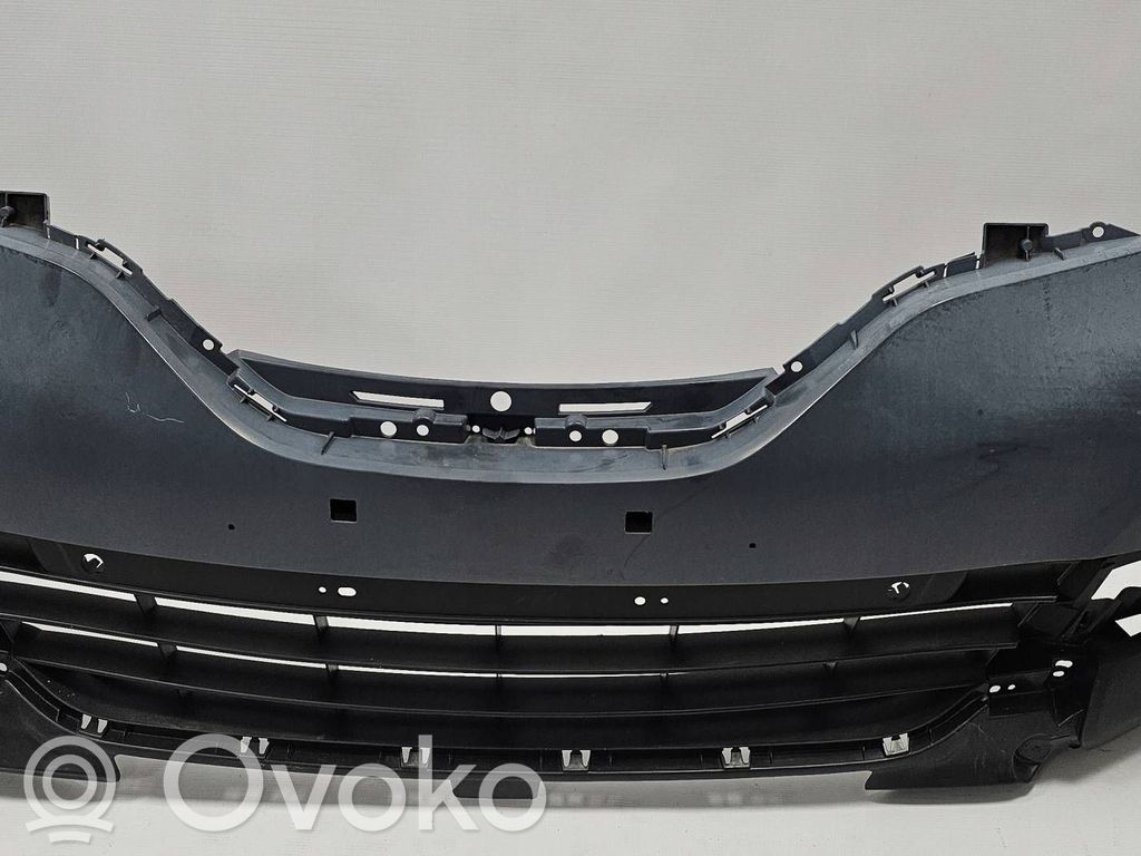 Front bumper   620227019R,269110682R,620269604R,269169077R