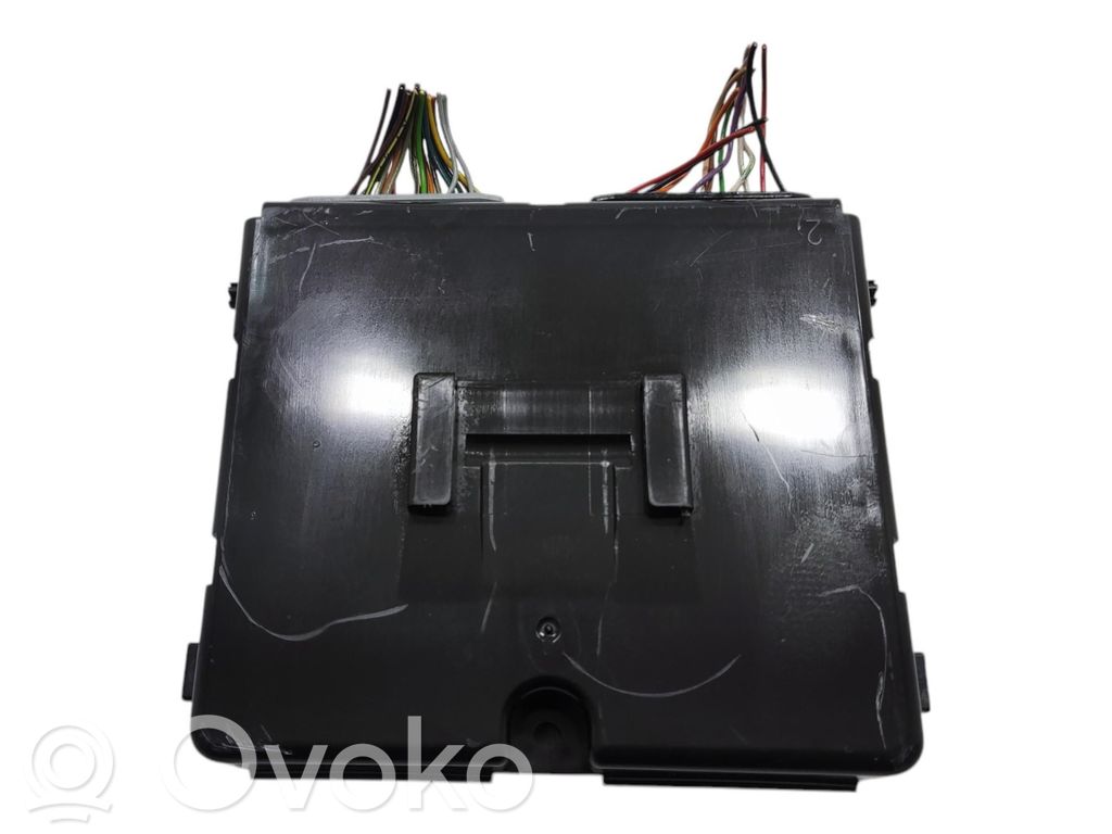 Renault Clio IV Comfort/convenience module 