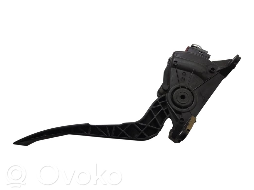 Nissan Navara D23 Pedal del acelerador 