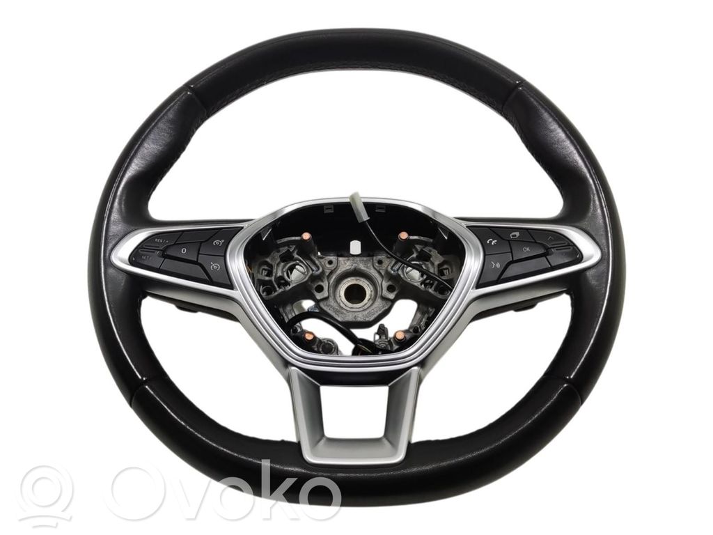 Renault Captur II Steering wheel 