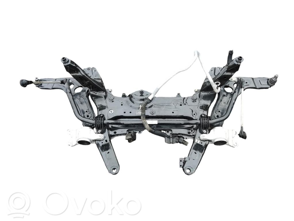 BMW 2 Active Tourer U06 Priekinis tiltas 