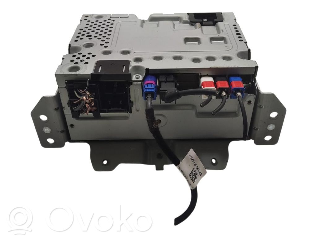 Ford Fiesta Panel / Radioodtwarzacz CD/DVD/GPS 