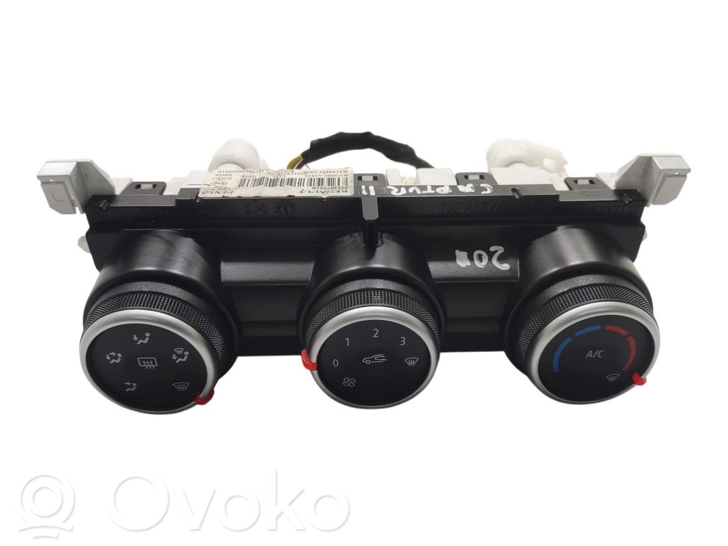 Renault Captur II Climate control unit 