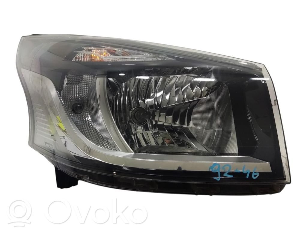 Renault Trafic III (X82) Far 