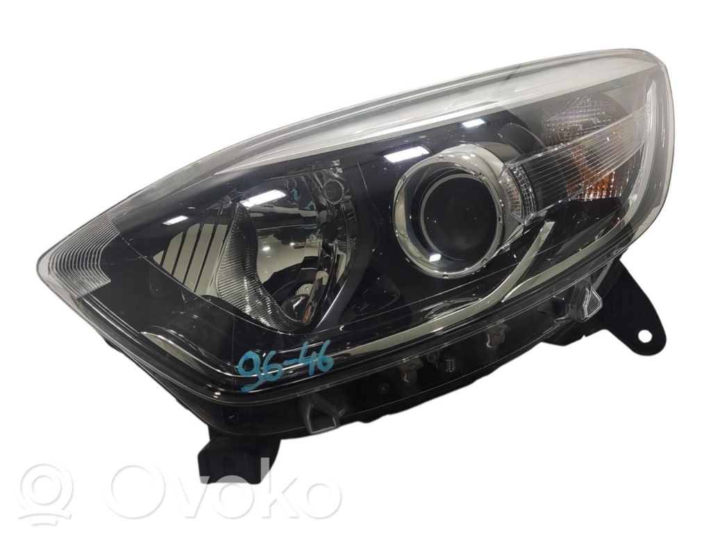 Renault Captur Scheinwerfer 