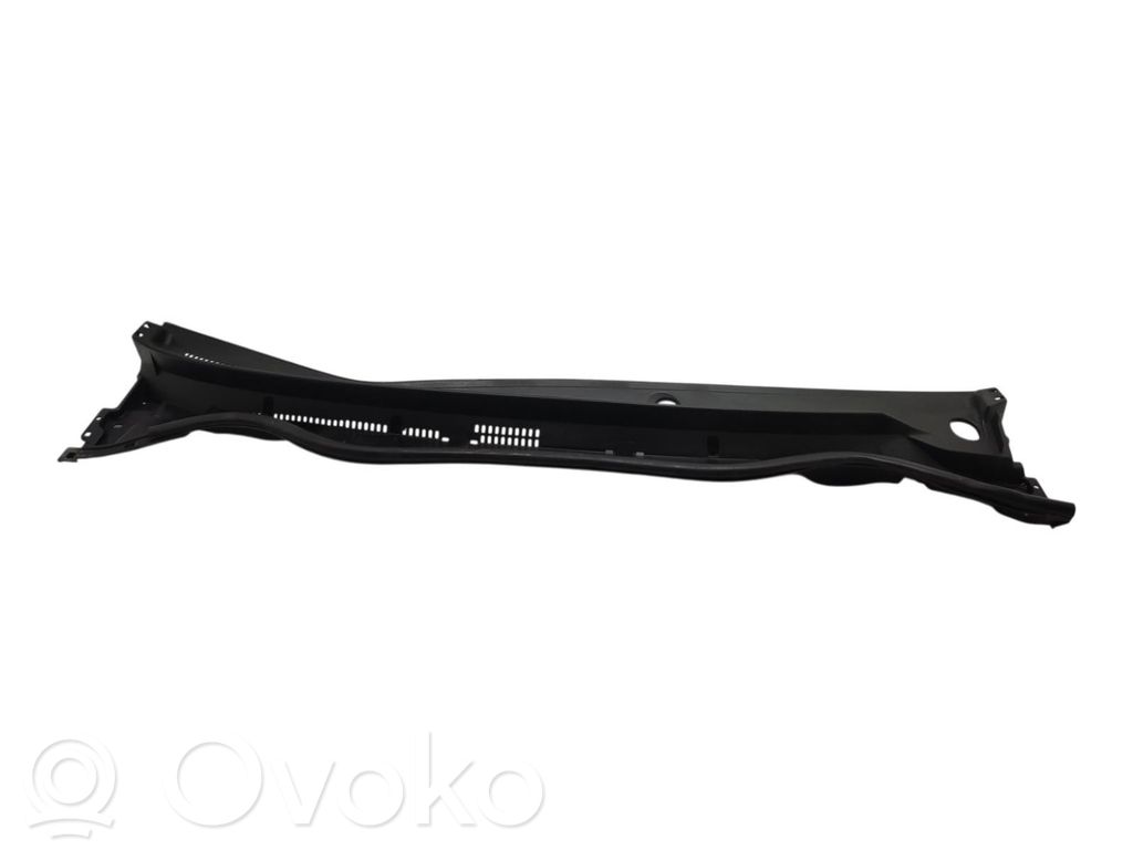 Toyota Auris E180 Podszybie przednie 