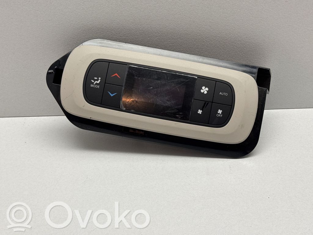 Chrysler Pacifica Climate control unit 
