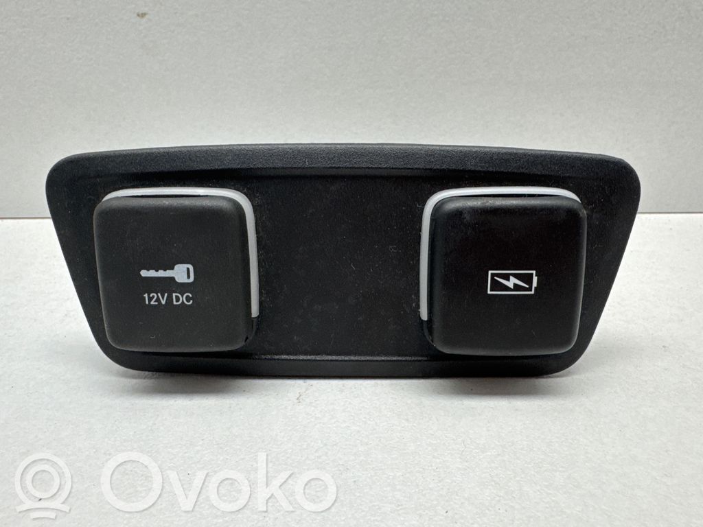 USB socket connector   68448286AA,48875A,AP51866DX9004,309JNJ39K65