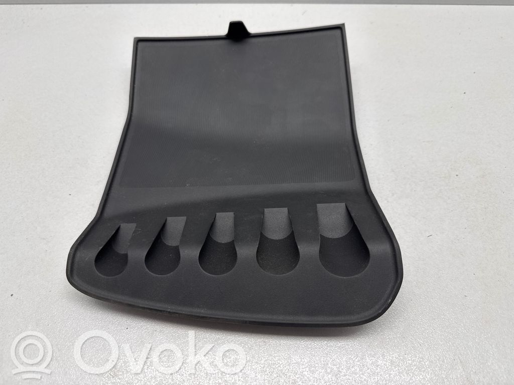 Chrysler Pacifica Central console drawer/shelf pad 