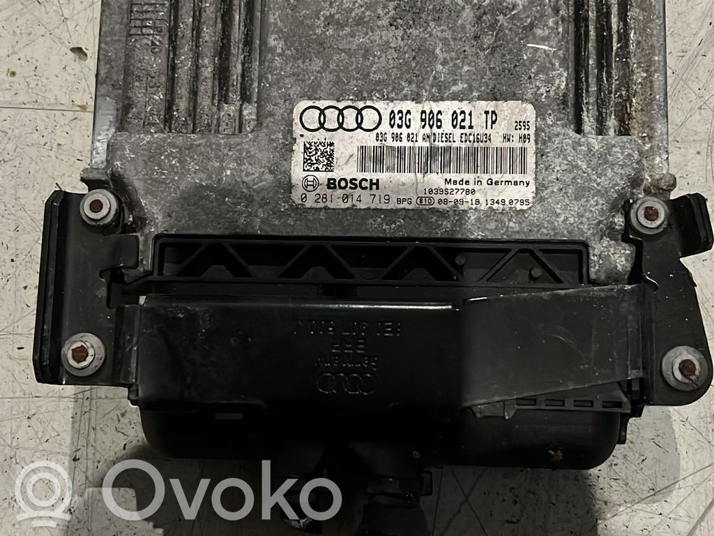 Audi A3 S3 A3 Sportback 8P Engine control unit/module ECU 