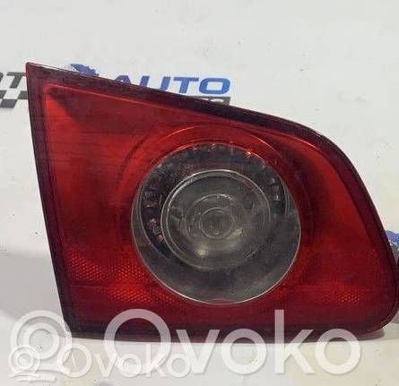 Volkswagen PASSAT B6 Tailgate rear/tail lights 