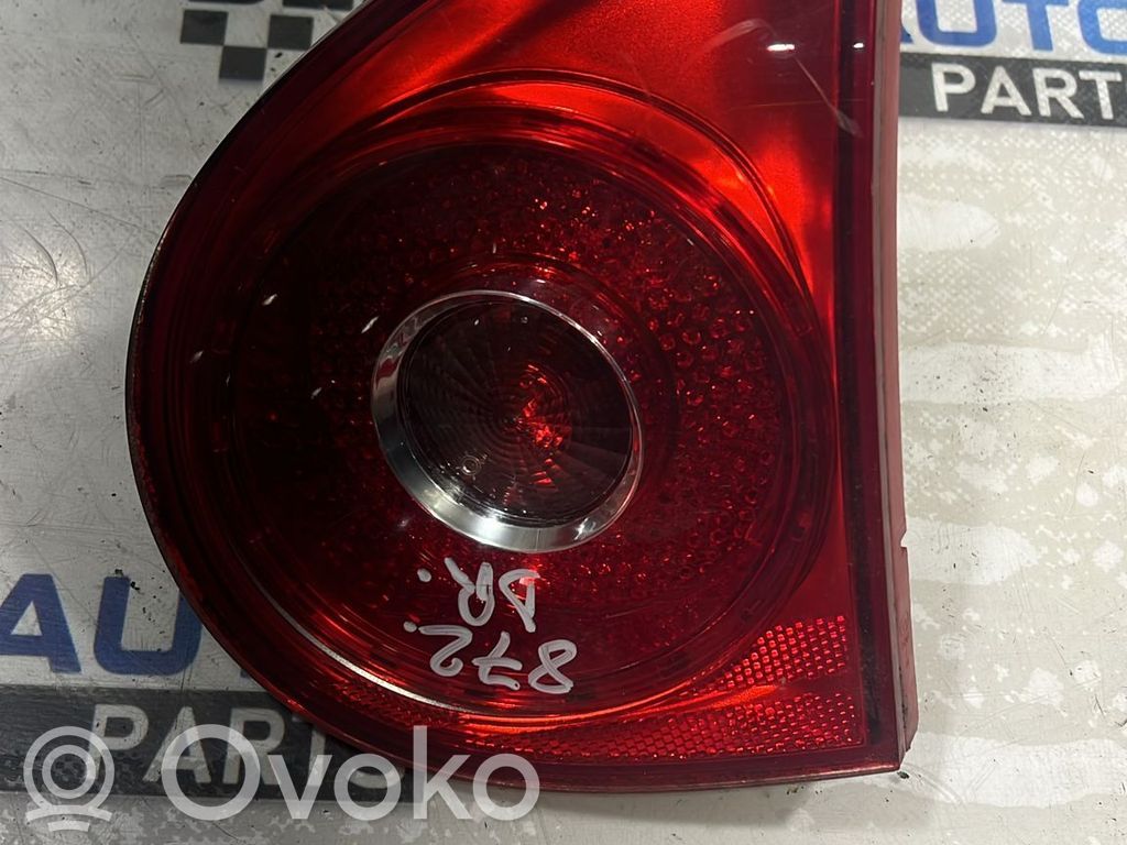 Volkswagen Golf V Tailgate rear/tail lights 