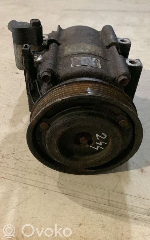 Renault Scenic II -  Grand scenic II Ilmastointilaitteen kompressorin pumppu (A/C) 