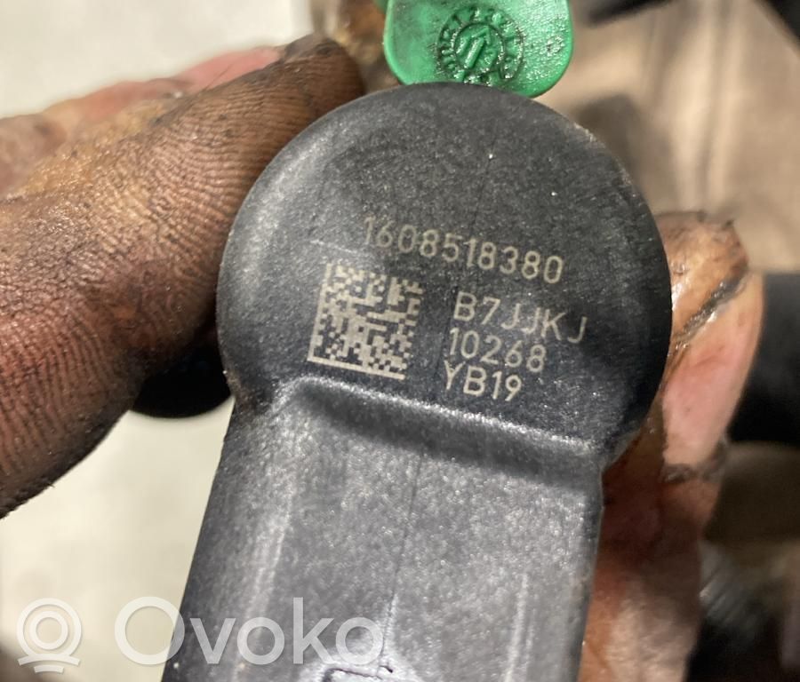Citroen C4 Grand Picasso Fuel injector 