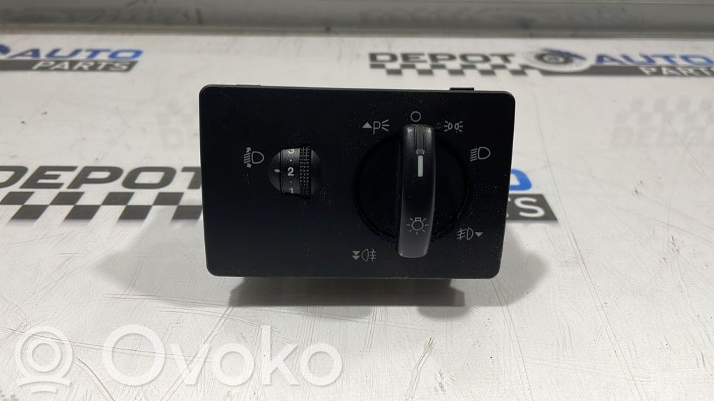 Ford Focus ST Light switch 