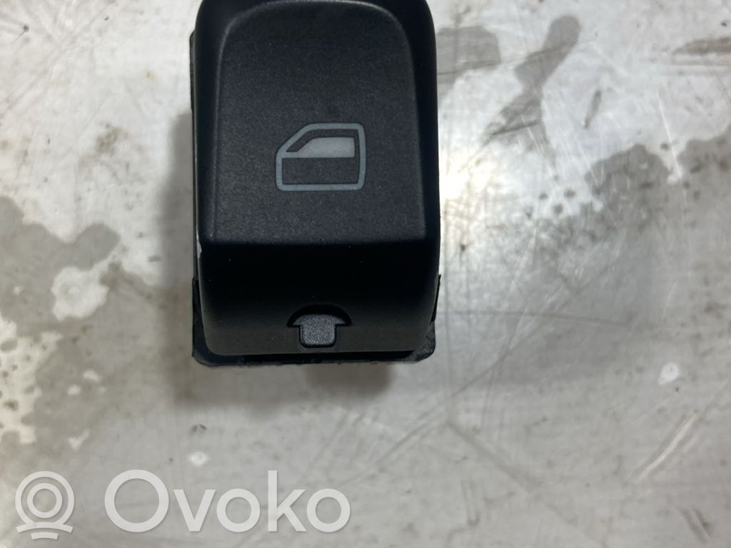 Audi A4 S4 B8 8K Electric window control switch 