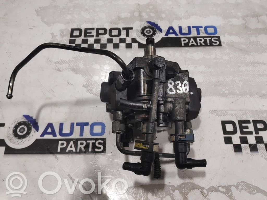 Opel Astra J Fuel injection high pressure pump 