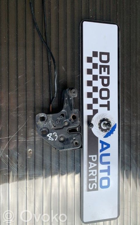 Audi A4 S4 B7 8E 8H Engine bonnet/hood lock/catch 