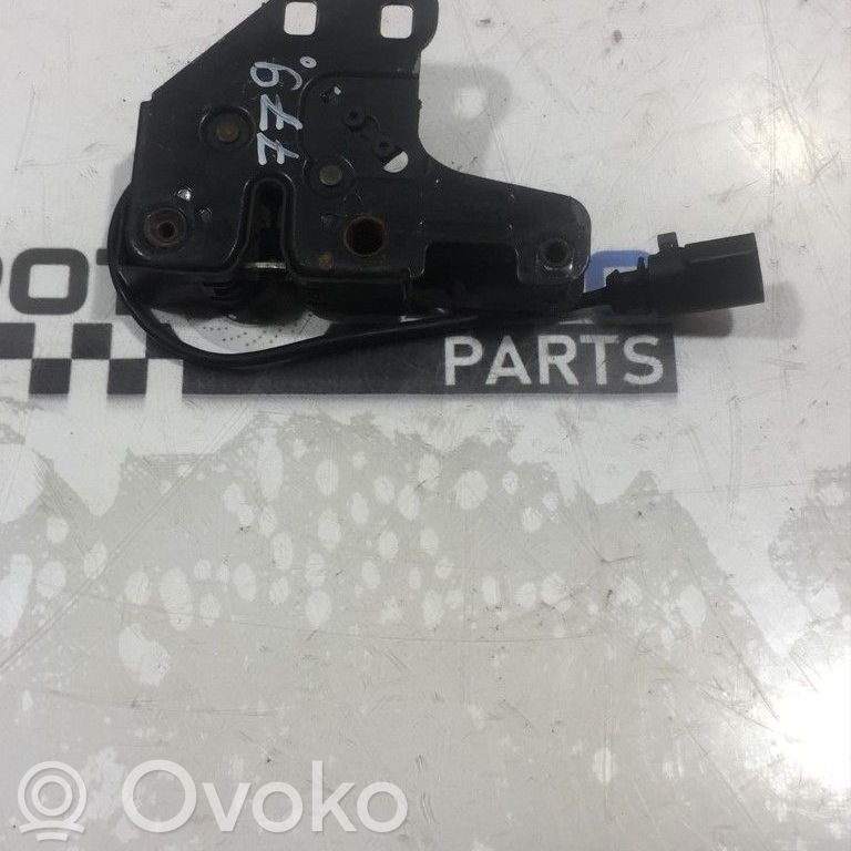 Audi A4 S4 B7 8E 8H Engine bonnet/hood lock/catch 