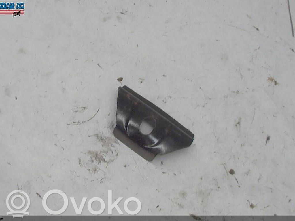 Akumuliatoriaus tvirtinimo padas