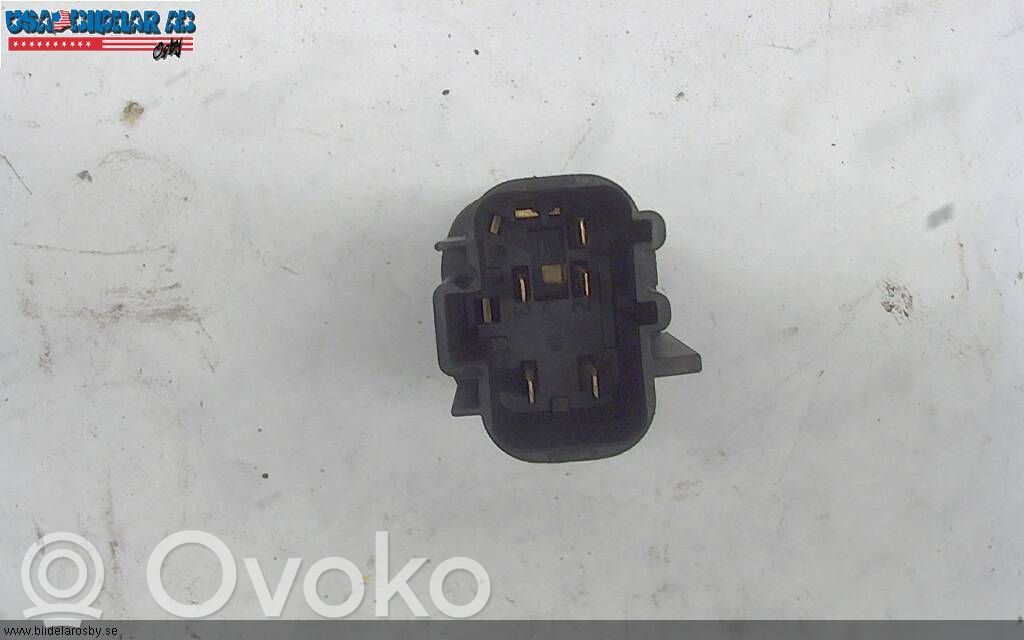 Ford Maverick Hazard light switch 