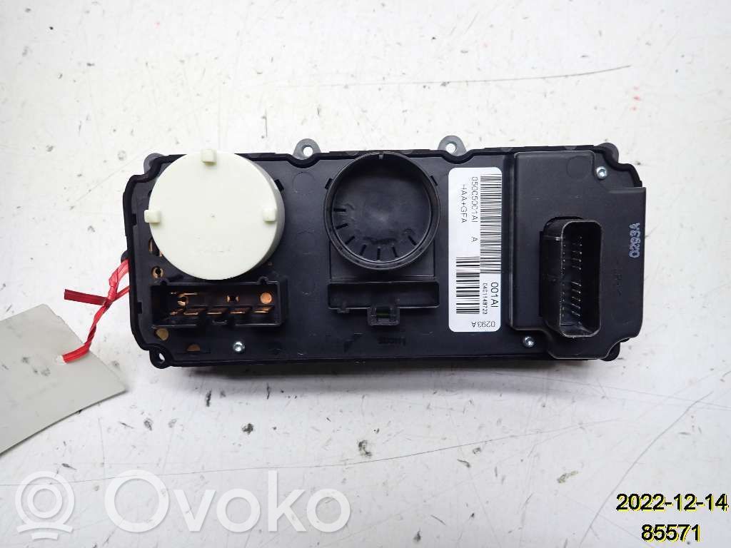 Chrysler Voyager Panel klimatyzacji 
