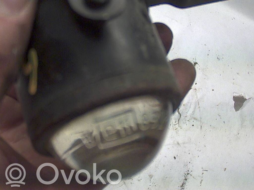 Etusumuvalo   11603438R
