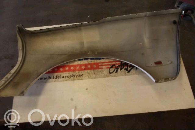 Rear quarter panel   16003238R