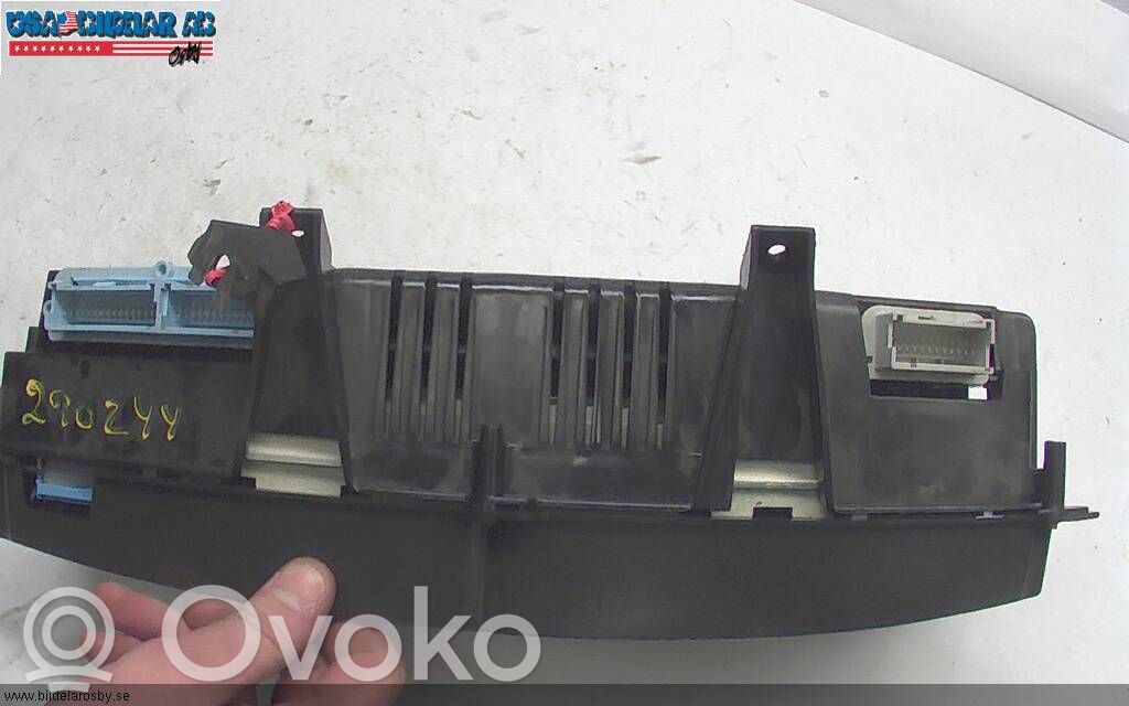 Velocímetro (tablero de instrumentos)   09355276,25703609