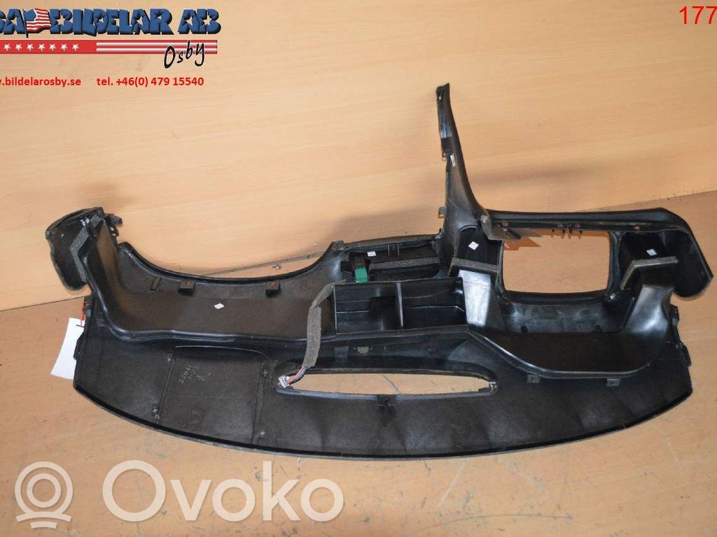 Dashboard   25100647