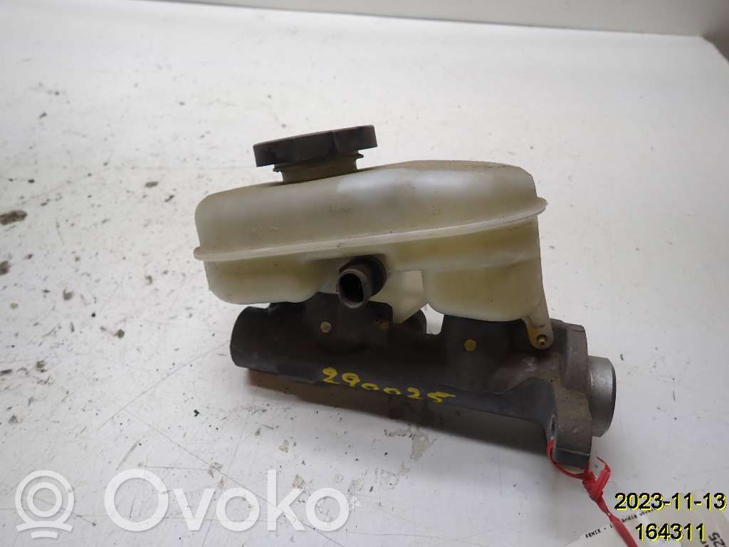 Główny cylinder hamulca   18019459,54101296