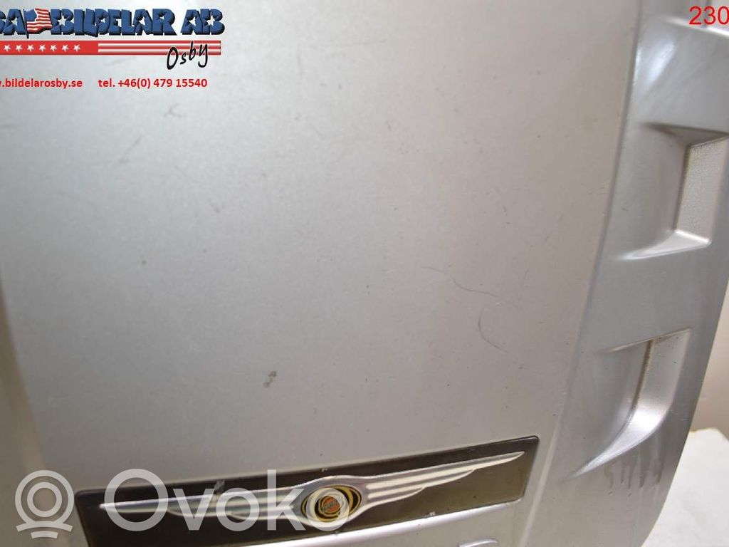 Engine cover (trim)