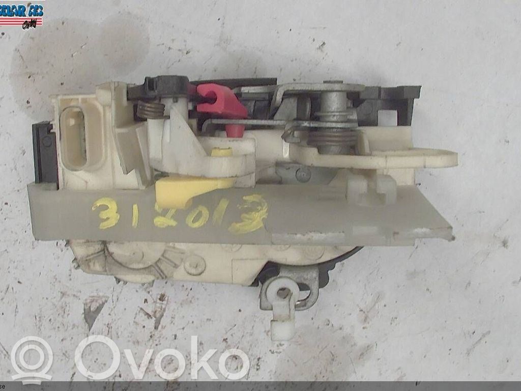 Dodge Caliber Zamek drzwi przednich 