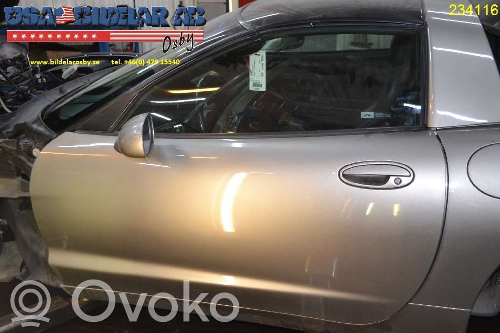 Chevrolet Corvette Priekinės durys (dvidurio) 