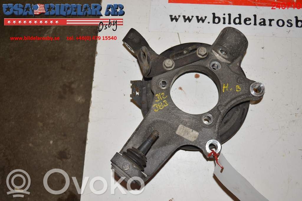 Chevrolet Corvette Priekšējā riteņa rumbas vārpstas šarnīrs (stupica, capfa) 