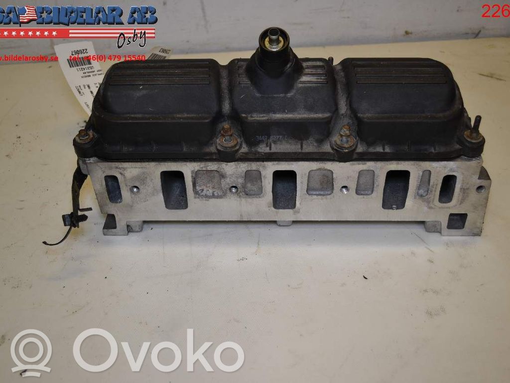 Głowica silnika   4666047AA,30601813A