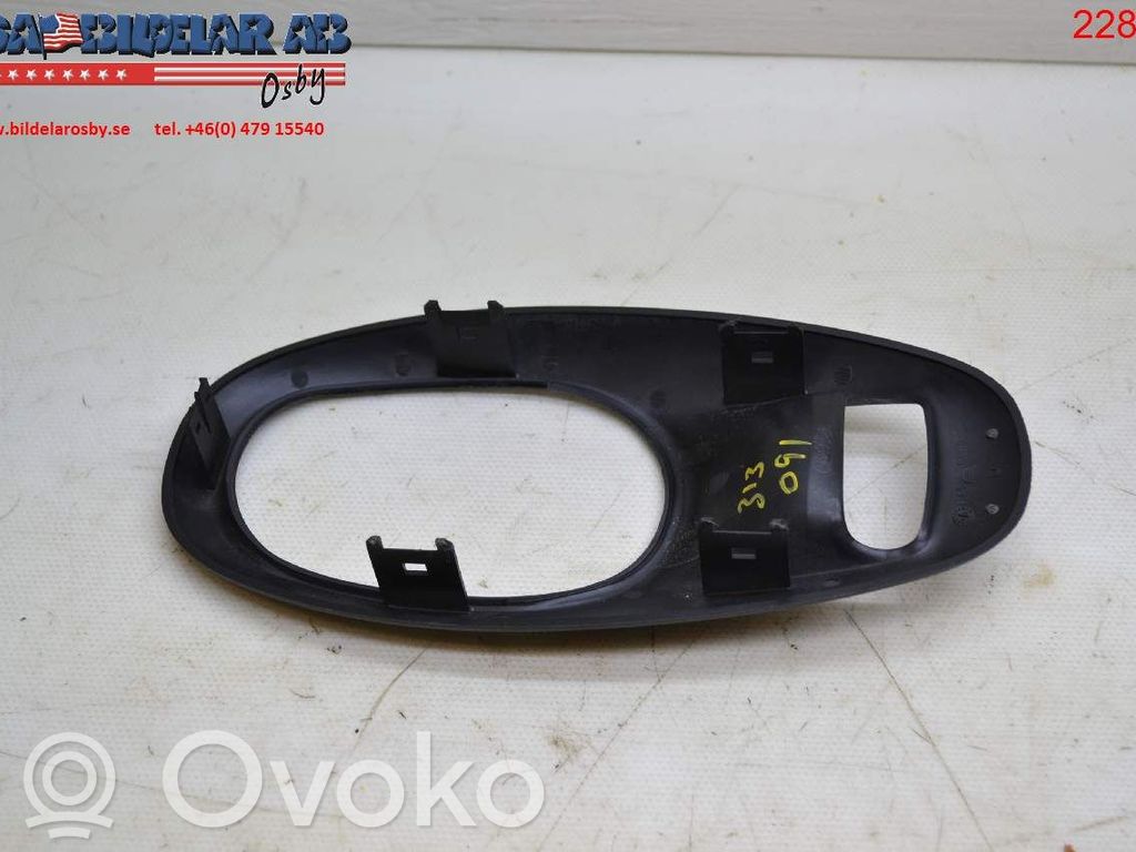 Front door interior handle