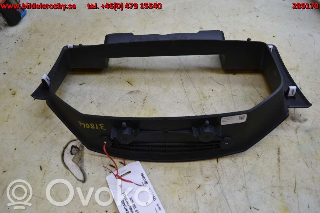 Jeep Grand Cherokee Kojelaudan kehys 