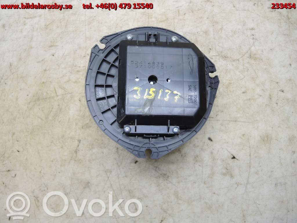 Chevrolet Corvette Mazā radiatora ventilators 