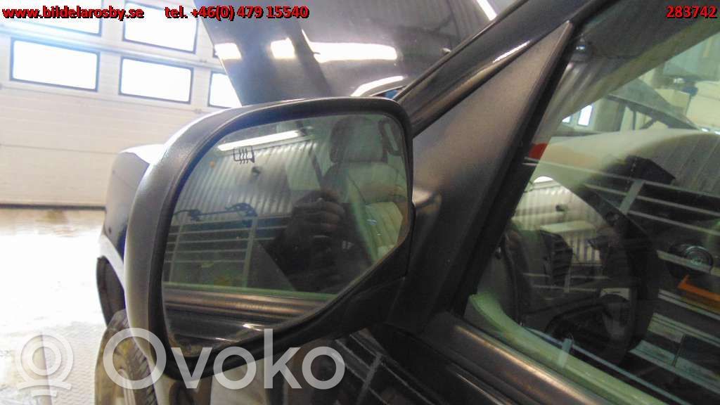 Mercury Mountaineer Front door electric wing mirror 