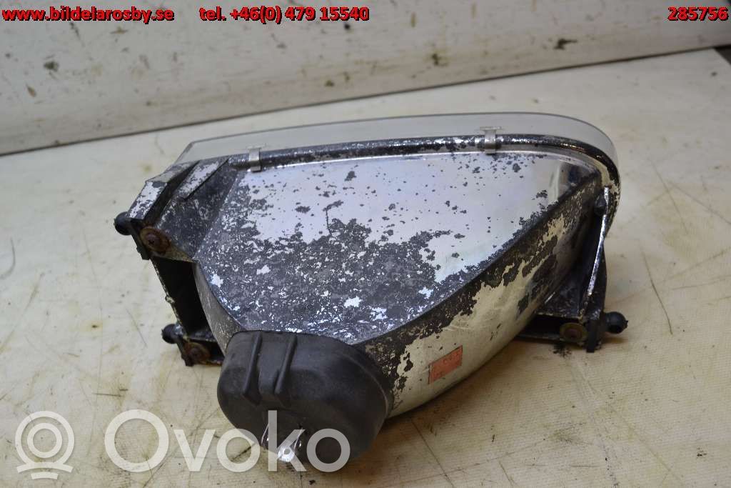 Ford Explorer Headlight/headlamp 
