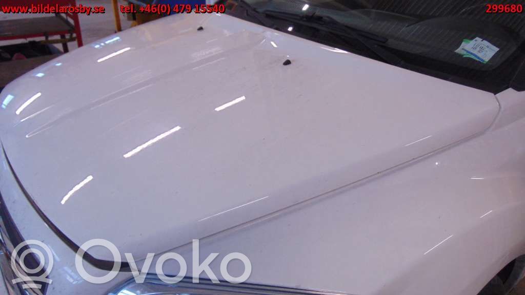 Dodge Caliber Капот двигателя 