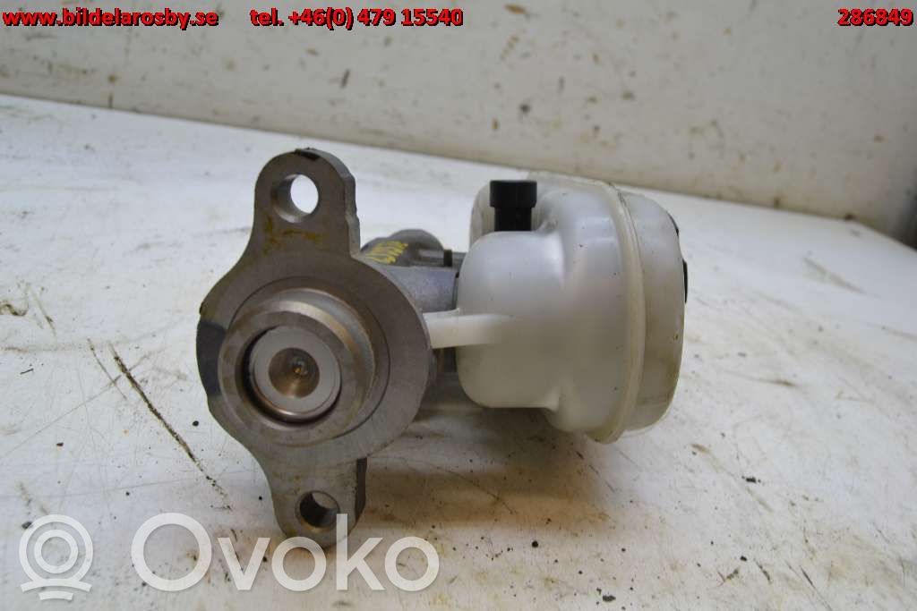Cadillac SRX Główny cylinder hamulca 