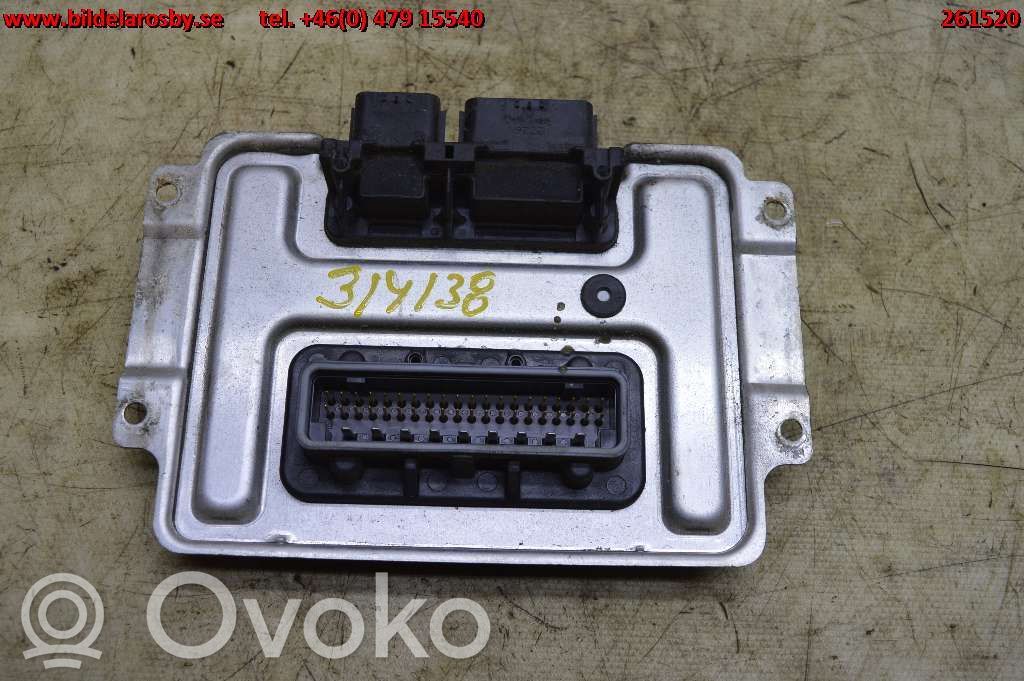 Chrysler 300 - 300C Central body control module 
