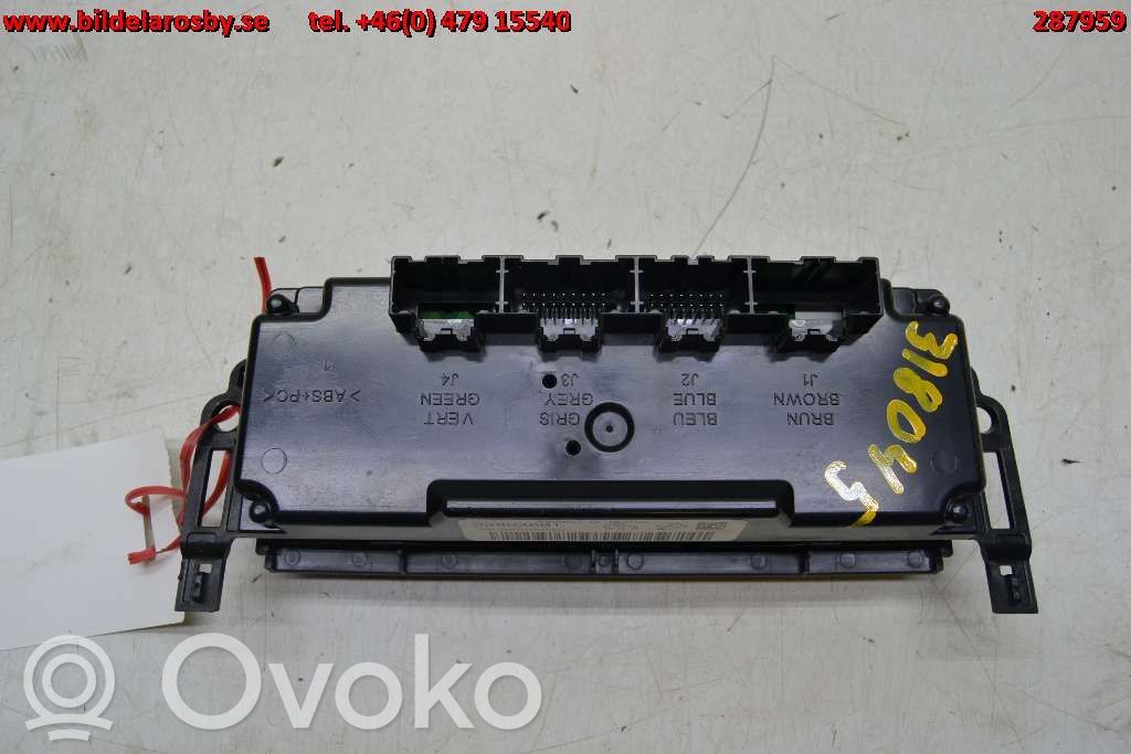 Chevrolet Silverado Climate control unit 