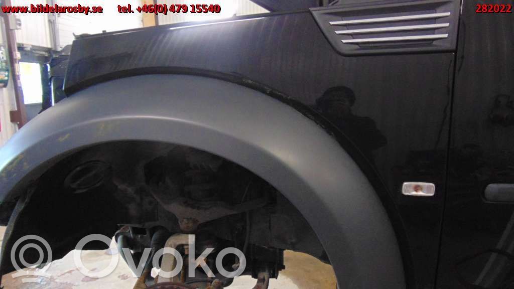 Dodge Nitro Sparnas 