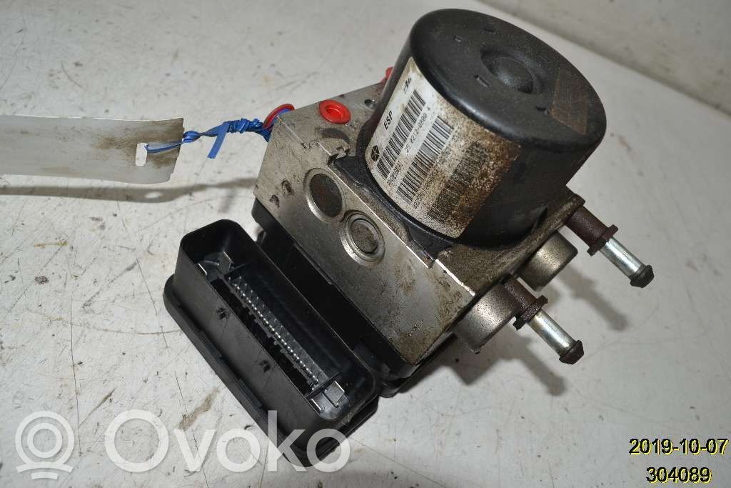 Chrysler Voyager ABS Pump 