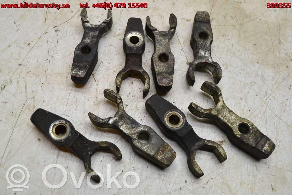 Inyector de combustible   97303764